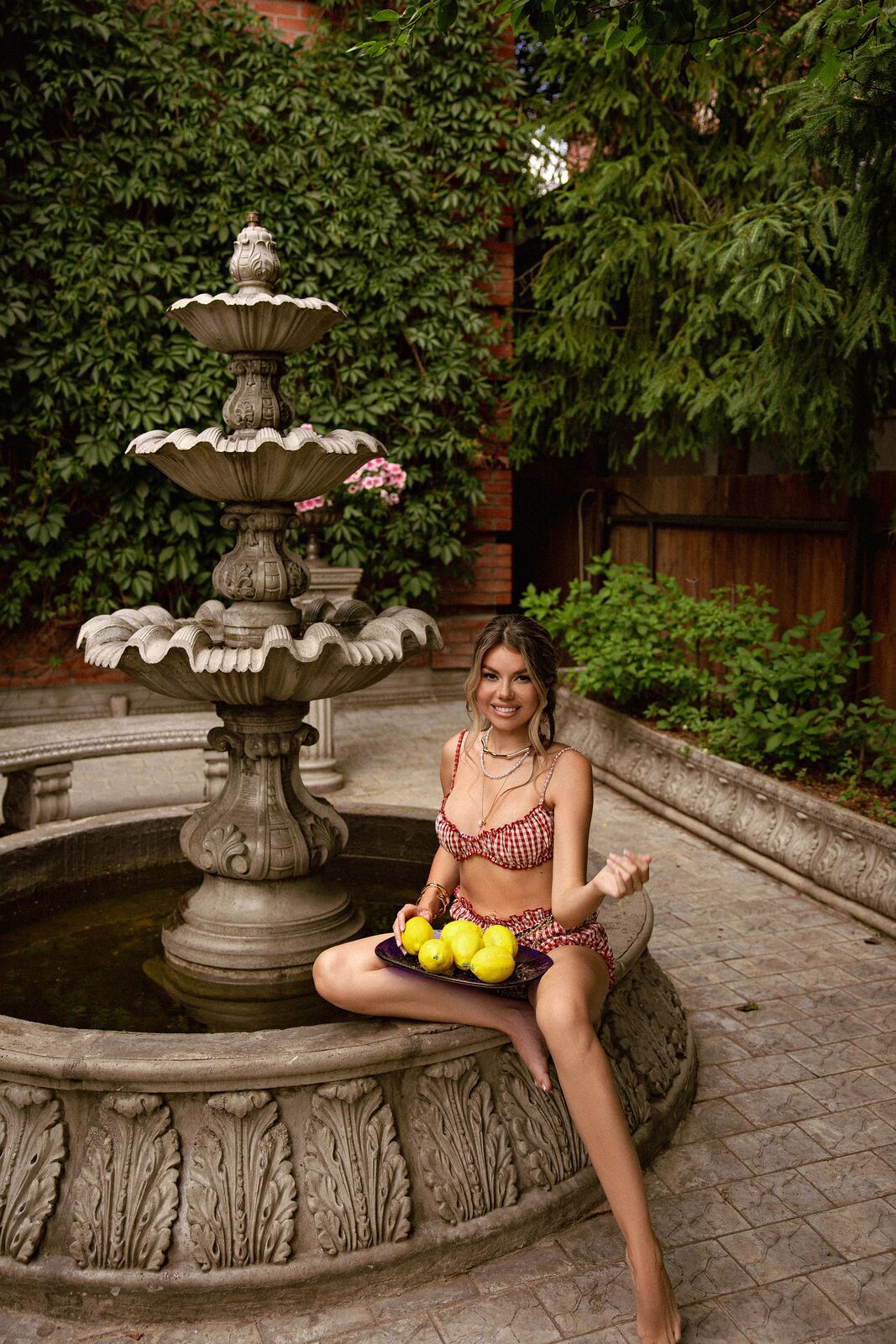 Фонтан — фотосессия в Secret Garden, фото 6